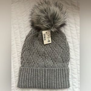 NWT Aeropostale Grey Knit Hat